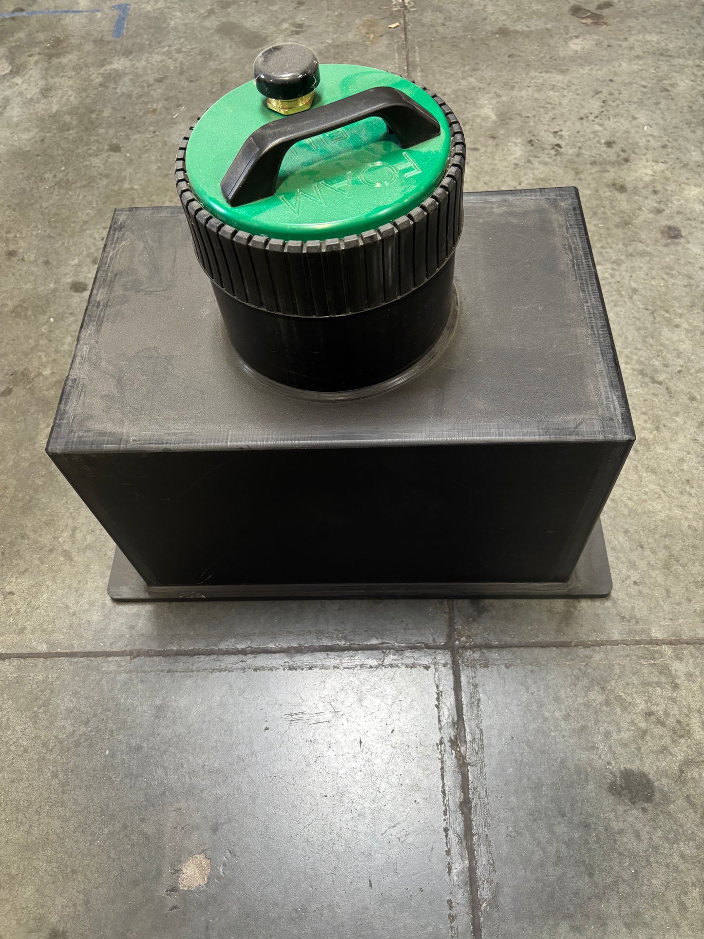 Troy 10 Gallon Black Molded Polyethylene Tank