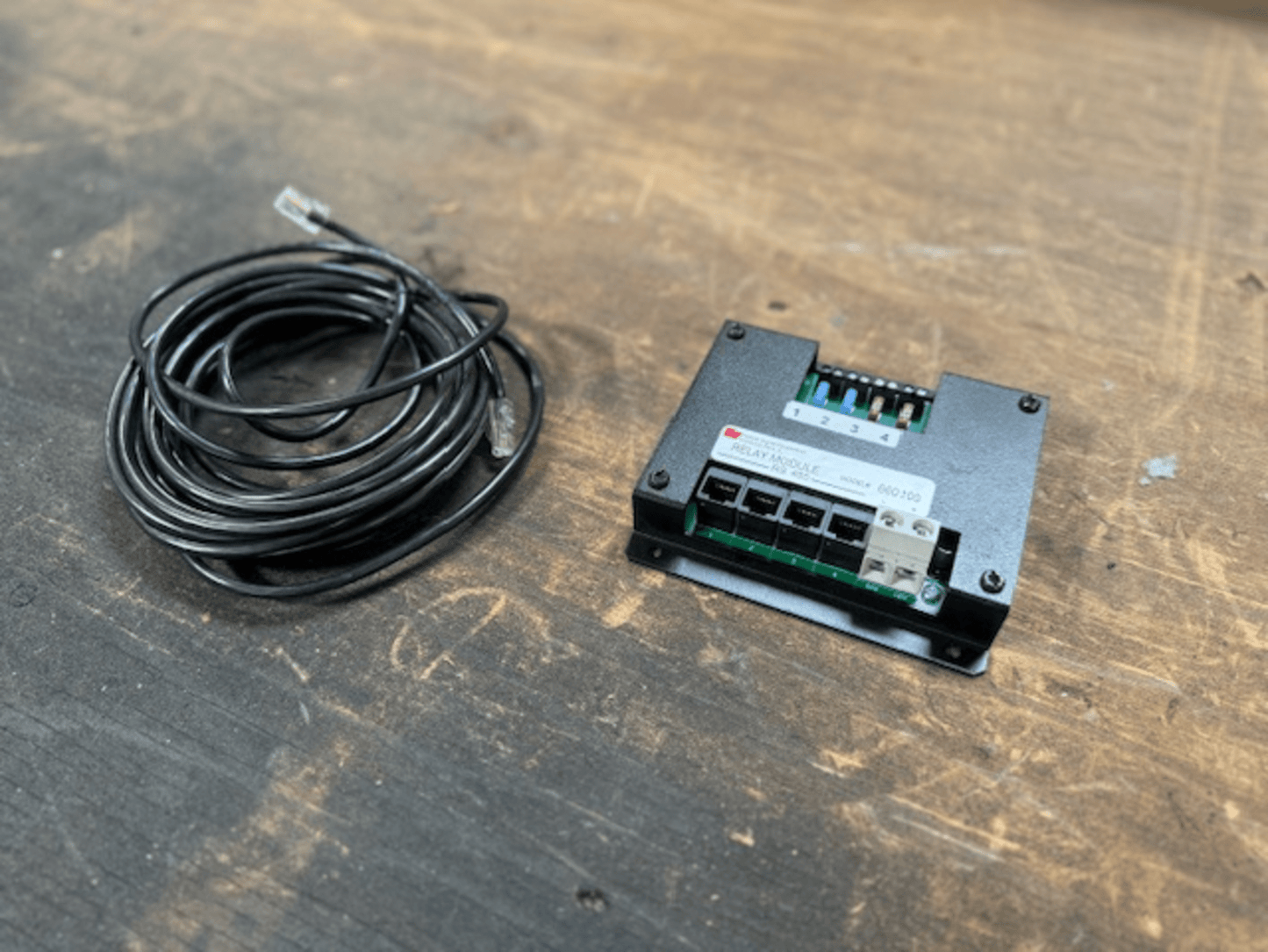 Federal Signal four-channel relay module, for use with serial controllers - 660100SSG