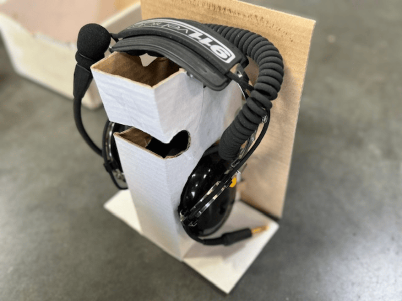 911 Vehicle Headset